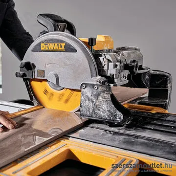 DEWALT D36000-QS Elektromos vizes csempevágó (1600W/250mm)