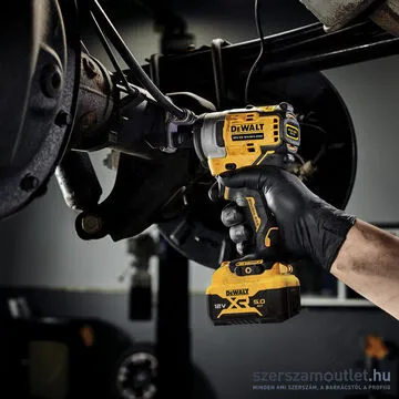 DEWALT DCF901P2-QW XR Akkus szénkefementes ütvecsavarozó (2x5,0Ah/12V)