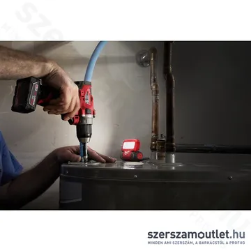 MILWAUKEE L4 FFL-301 Akkus szórt fényű lámpa, USB újratölthető (3,0Ah/4V) (4933479766)