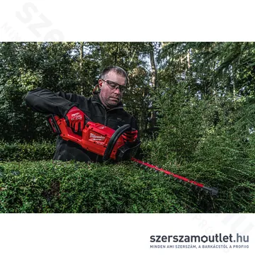 MILWAUKEE M18 FHT45-802 Akkus sövényvágó 45cm (2x8,0Ah/18V) (4933480113)