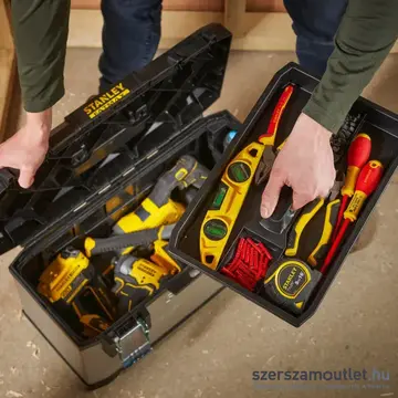 STANLEY 23" FatMax Fém csatos műanyag szerszámos láda