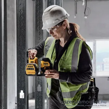 DEWALT DCE088D1G18-QW Akkus keresztlézer ZÖLD, kofferben (1x2,0Ah/18V)