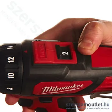 MILWAUKEE M12 BDD-402C Akkus fúró-csavarbehajtó kofferben (38Nm/2x4,0Ah/12V) (4933441925)