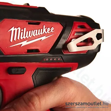 MILWAUKEE M12 BDD-402C Akkus fúró-csavarbehajtó kofferben (38Nm/2x4,0Ah/12V) (4933441925)