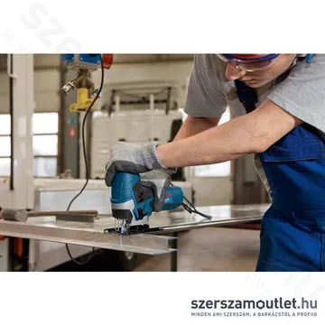 BOSCH GST 90 E Szúrófűrész kofferben (650W/90mm) (060158G000)