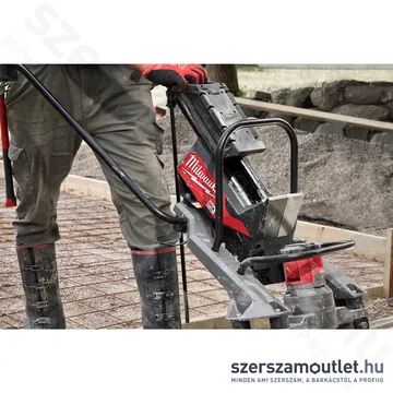 MILWAUKEE MXF PSCKIT-302 MX FUEL™ Akkus betonlehúzó 3m-es léccel (2db CP203 akku+töltő)