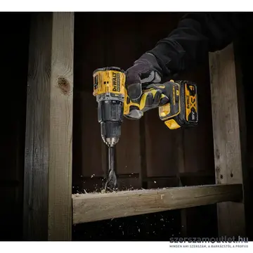 DEWALT DCD100YM2T-QW szénkefe nélküli ütvefúró-csavarbehajtó TSTAK kofferben (2×4,0Ah/18V)