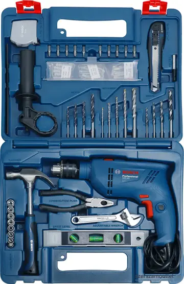 BOSCH GSB 600 Ütvefúró kofferben szerszámkészlettel (06011A0321)