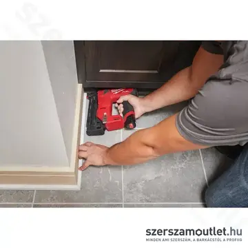 MILWAUKEE M12 FCN18GS-0X Akkus egyenes szegbelövő HD kofferben (12V) (Akku és töltő nélkül!)