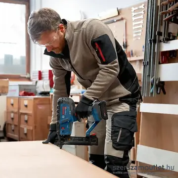 BOSCH GTH 18V-38 M Professional Akkus szénkefementes tűzőgép fához 18V (Akku és töltő nélkül)