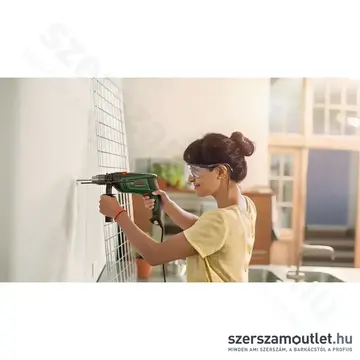 BOSCH UniversalImpact 700 Ütvefúró 17Nm, 700W/230V (0603313300)