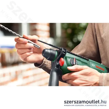 BOSCH PBH 2100 RE Fúró-vésőkalapács kofferben (550W/1,7J) (06033A9320)