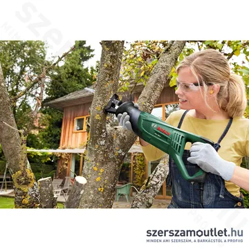 BOSCH PSA 700 E Orrfűrész +3db fűrészlap (710W/150mm) (06033A7001)