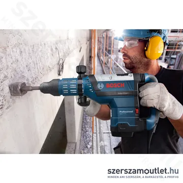 BOSCH GSH 7 VC Vésőkalapács SDS-Max, kofferben (1500W/13J)