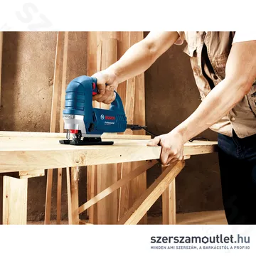 BOSCH GST 8000 E Szúrófűrész (710W/80mm) (060158H000)
