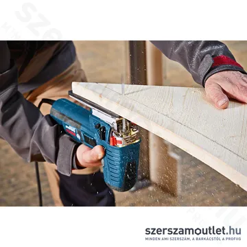 BOSCH GST 160 CE Szúrófűrész (800W/160mm) (0601517001)