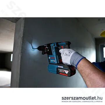 BOSCH GBH 18V-26 Akkus fúró-vésőkalapács szénkefementes, kofferben (2x6,0Ah/18V) (0611909003)