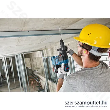 BOSCH GBH 18V-26 Akkus fúró-vésőkalapács szénkefementes, kofferben (2x6,0Ah/18V) (0611909003)