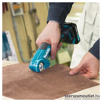 MAKITA CP100DZ Akkus multivágó gép (10,8V) (Akku és töltő nélkül!)