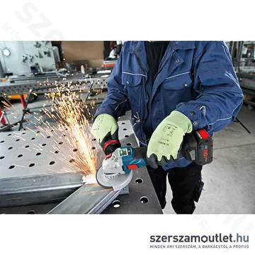 BOSCH GWS 18V-10 SC Akkus sarokcsiszoló szénkefementes, L-Boxxban (18V/150mm) (Akku és töltő nélkül!