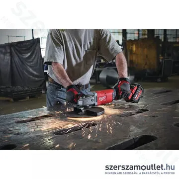 MILWAUKEE M18 FLAG230XPDB-0C Akkus sarokcsiszoló kofferben (18V/230mm) (Akku és töltő nélkül!)