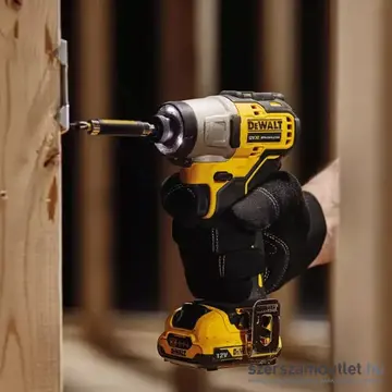 DEWALT DCF801D2-QW Akkus szénkefementes ütvecsavarozó TSTAK kofferben (163Nm/2x2,0Ah/12V)