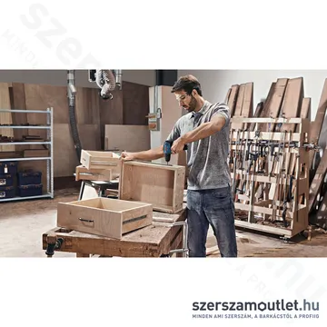 BOSCH GSR 12V-30 Akkus fúró-csavarbehajtó szénkefementes, kofferben (2x2,0Ah/12V) (06019G9000)