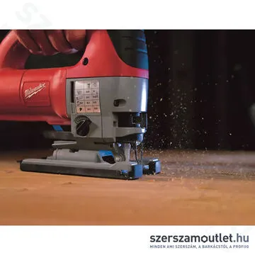 MILWAUKEE JSPE 135 TX Szúrófűrész kofferben (750W/135mm) (4933381230)