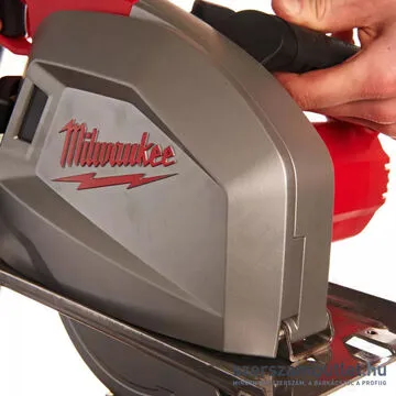 MILWAUKEE MCS 66 Fémvágó körfűrész kofferben (1800W/203mm) (4933440615)