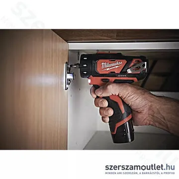 MILWAUKEE M12 BDDXKIT-202C Akkus fúró-csavarbehajtó, levehető tokmányú, kofferben (32Nm/2x2,0Ah/12V)