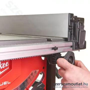 MILWAUKEE M18 FTS210-121B Akkus szénkefementes asztali körfűrész (1x12Ah/18V) (4933464225)