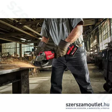 MILWAUKEE M18 FHSAG125XB-552X Akkus szénkefementes sarokcsiszoló HD kofferben (2x5,5Ah/18V)