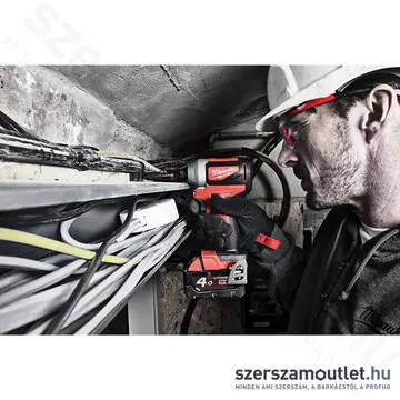 MILWAUKEE M18 CBLID-402C Akkus ütvecsavarozó szénkefementes kofferben (1/4