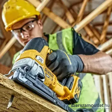 DEWALT DCS334N-XJ Akkus szúrófűrész szénkefementes 18V (Akku és töltő nélkül!)