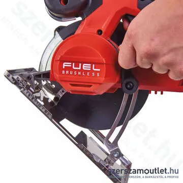 MILWAUKEE M18 FMCS-0X Akkus fémvágó körfűrész HD kofferben (18V/150mm) (Akku és töltő nélkül!)
