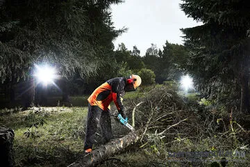 MAKITA DUC254RTE Akkus láncfűrész 25cm (2x5,0Ah/18V)