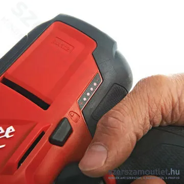 MILWAUKEE M12 CHZ-202X Akkus orrfűrész szénkefementes, HD kofferben (2x2,0Ah/12V) (4933447738)