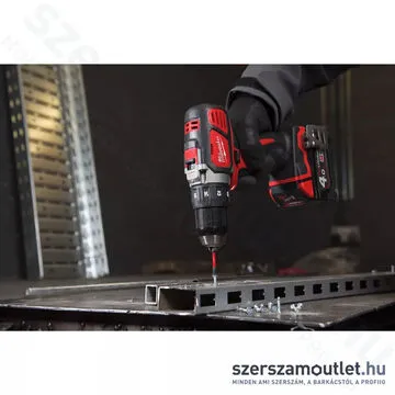 MILWAUKEE M18 BDD-403C Akkus fúró-csavarbehajtó kofferben (3x4,0Ah/18V) (4933448362)