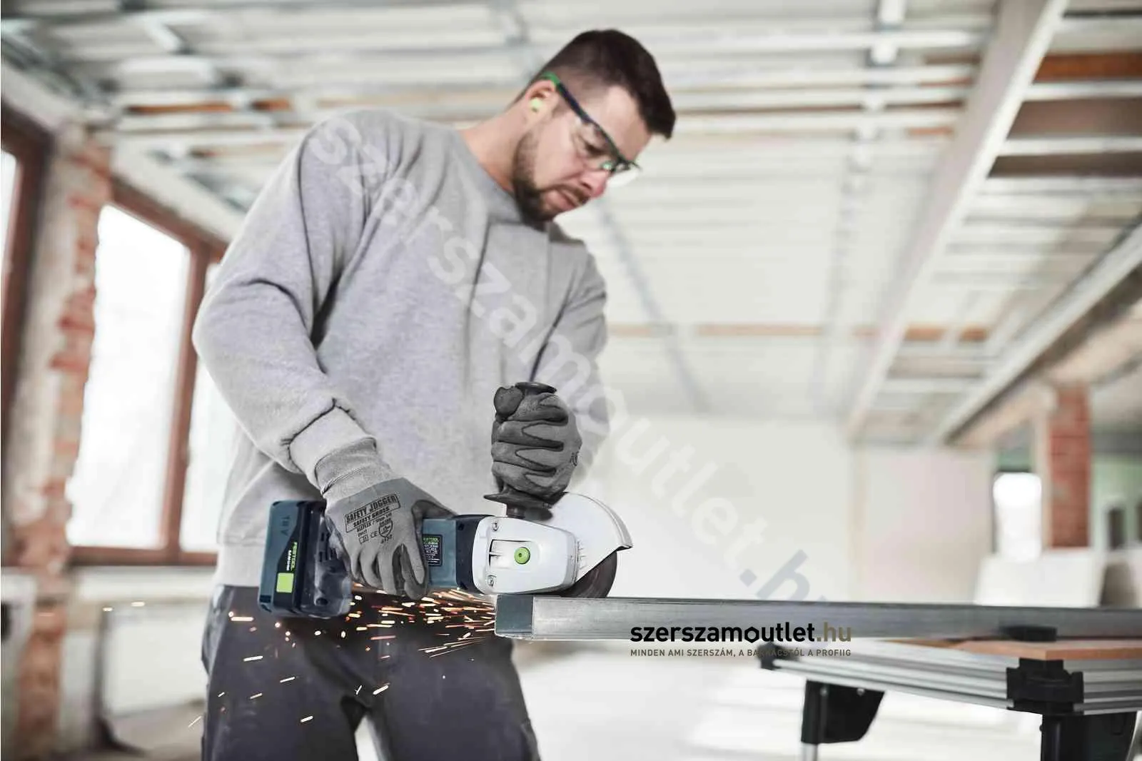 FESTOOL AGC 18-125 Li EB-Basic Akkus sarokcsiszoló (18V/125mm) (Akku és töltő nélkül!)