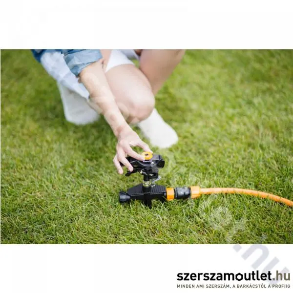 FISKARS COMFORT Impulzus kör esőztető, fém, kerekekkel (XL) (1023656)