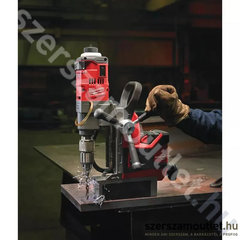 MILWAUKEE M18 FMDP-0C Akkus mágnestalpas fúrógép (18V) (Akku és töltő nélkül!)