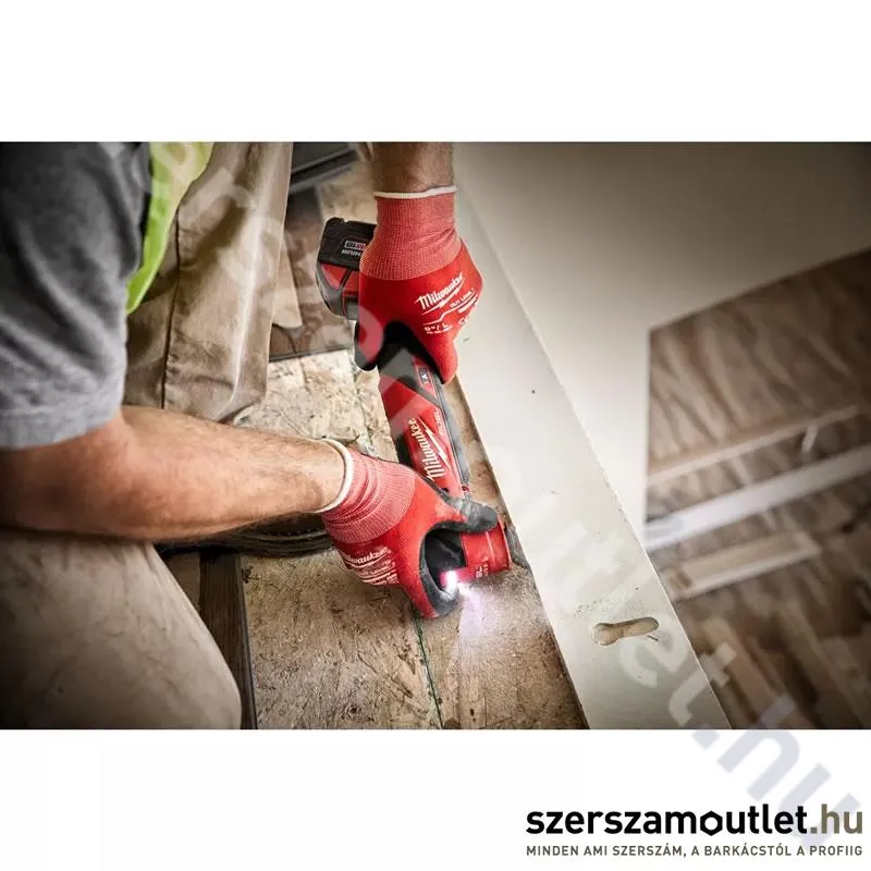 MILWAUKEE M18 FMT-0X Akkus multigép szénkefementes, HD kofferben (18V) (Akku és töltő nélkül!)