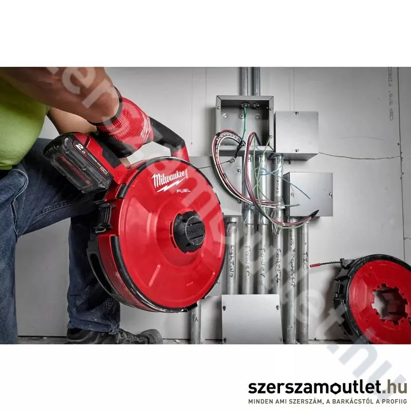 MILWAUKEE M18 FPFT-202 30m NC Set Akkus kábelbehuzó 30m (2x2,0Ah/18V) (4933471954)