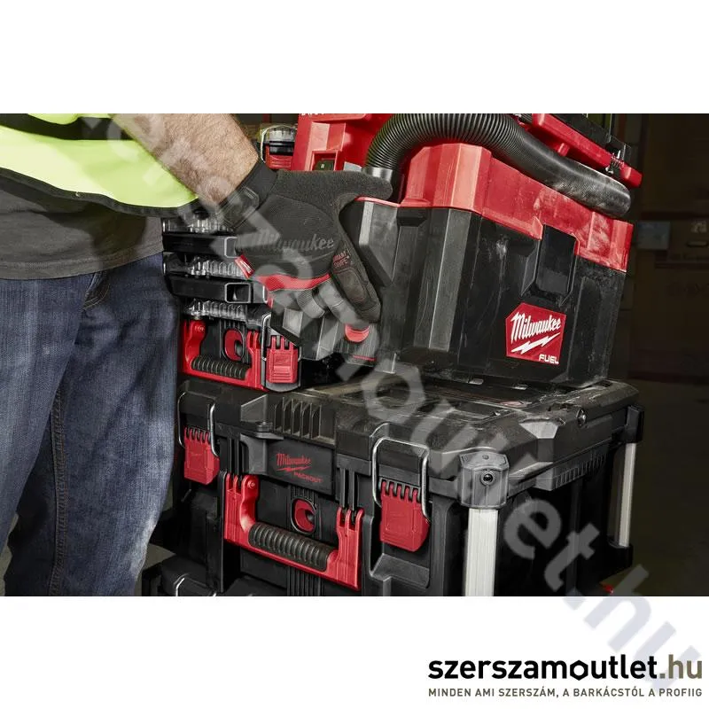 MILWAUKEE M18 FPOVCL-0 PACKOUT Akkus száraz/nedves porszívó (18V) (Akku és töltő nélkül!)