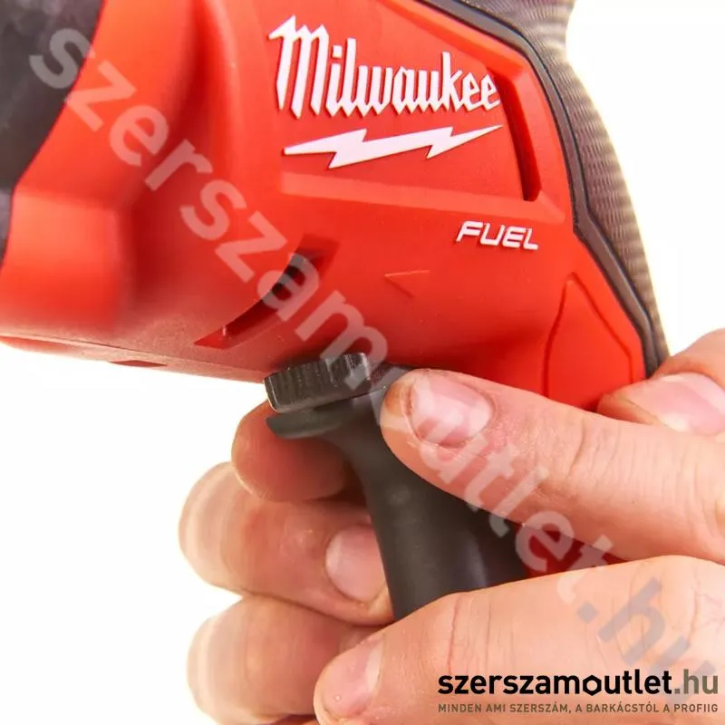 MILWAUKEE M18 FSGC-202X Akkus táras szénkefementes gipszkarton csavarbehajtó HD koffer (2x2,0Ah/18V)