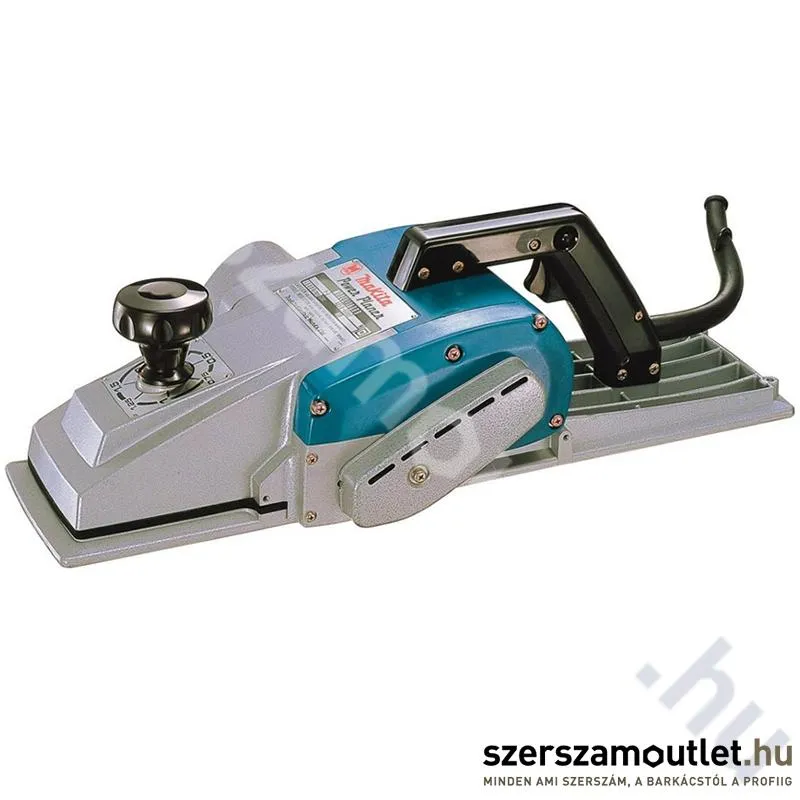 MAKITA 1806B Ácsgyalu faládában (1200W/170mm)